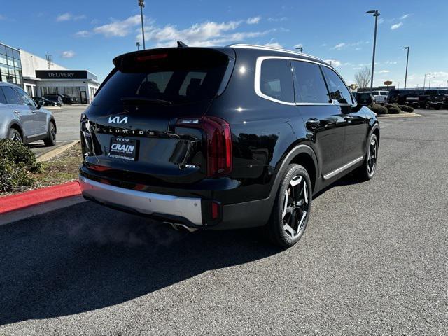 used 2024 Kia Telluride car, priced at $33,754