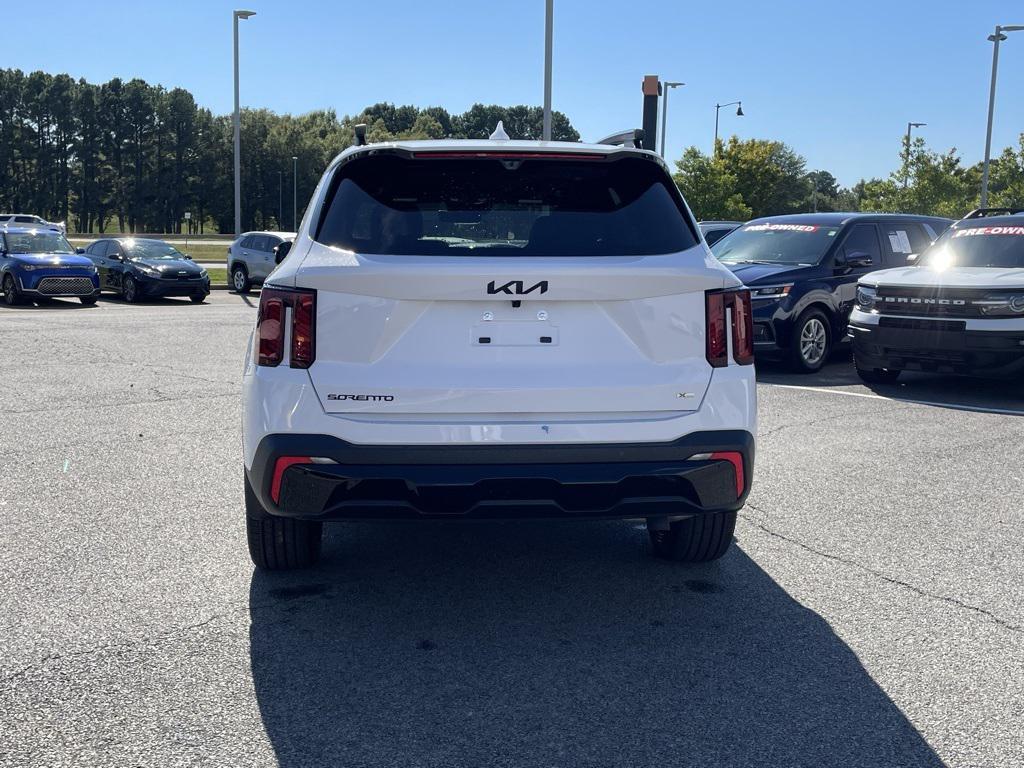 new 2026 Kia Sorento car, priced at $47,015