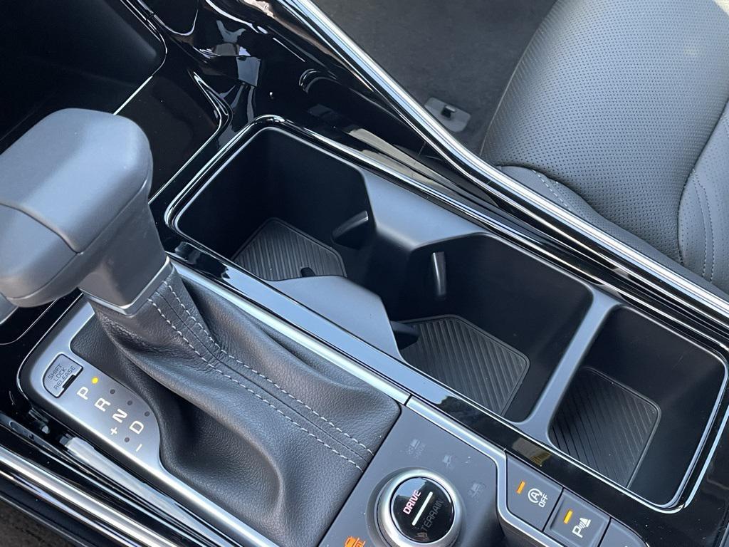 new 2026 Kia Sorento car, priced at $47,015