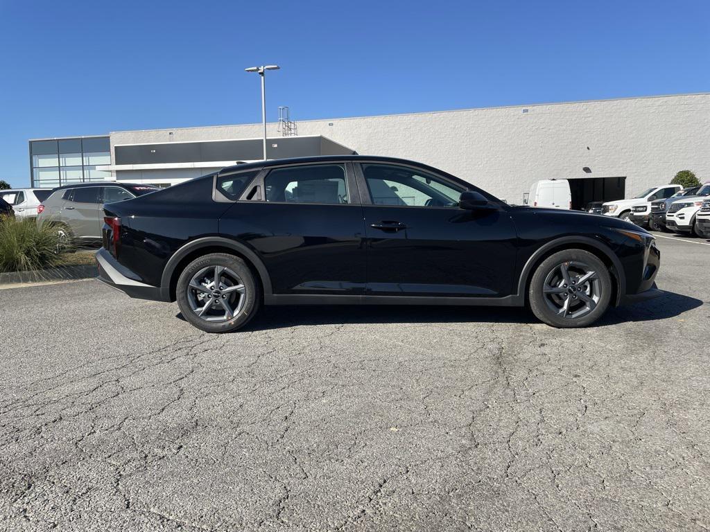 new 2025 Kia K4 car, priced at $23,199