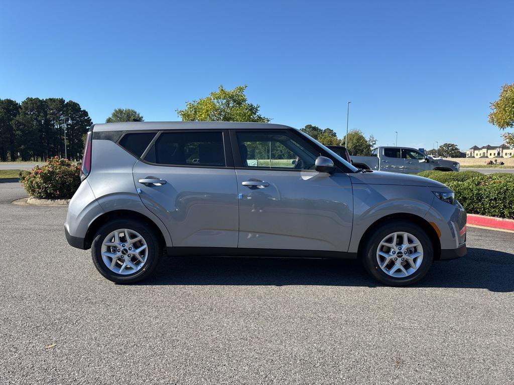 new 2025 Kia Soul car, priced at $21,299
