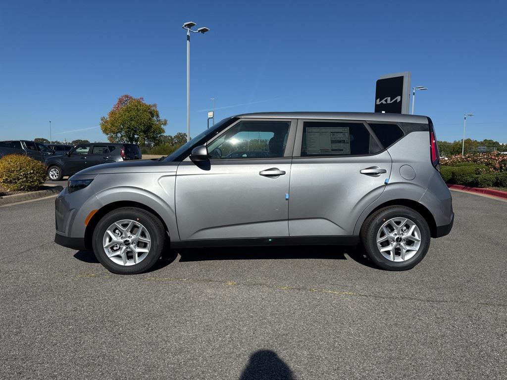 new 2025 Kia Soul car, priced at $21,299