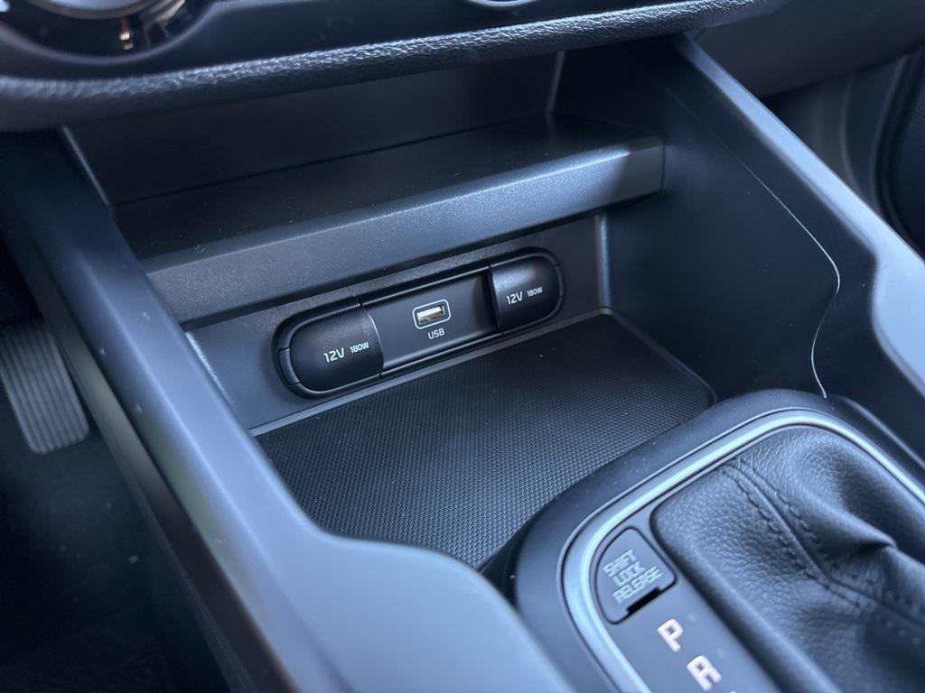 new 2025 Kia Soul car, priced at $21,299