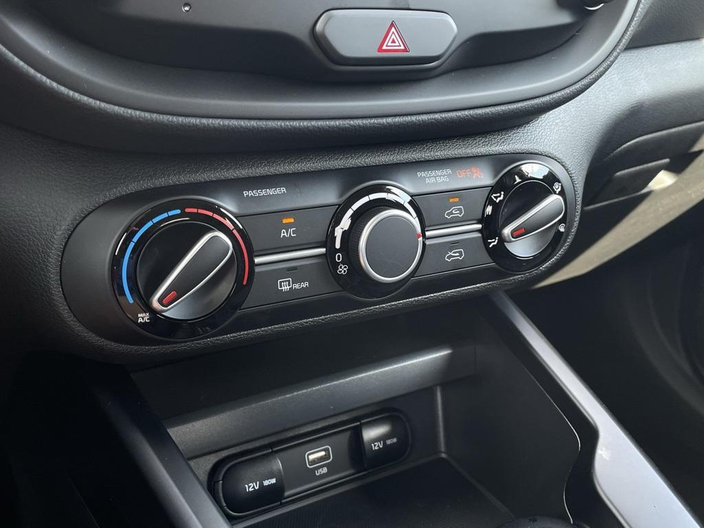 new 2025 Kia Soul car, priced at $21,620