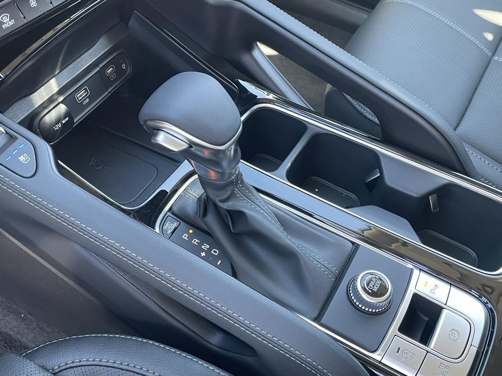 new 2025 Kia Telluride car, priced at $40,856