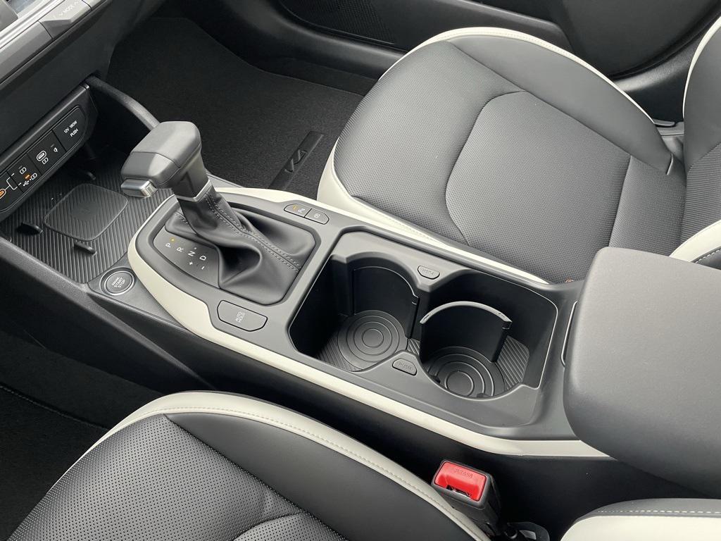 new 2025 Kia K4 car, priced at $29,987