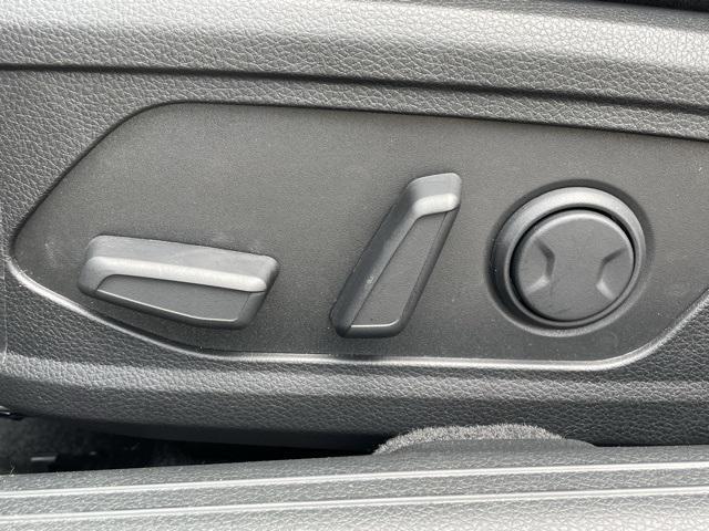 new 2025 Kia K5 car, priced at $33,482