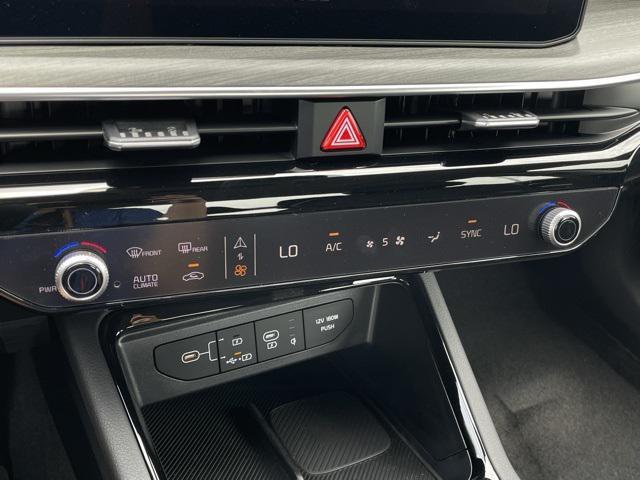 new 2025 Kia K5 car, priced at $33,482