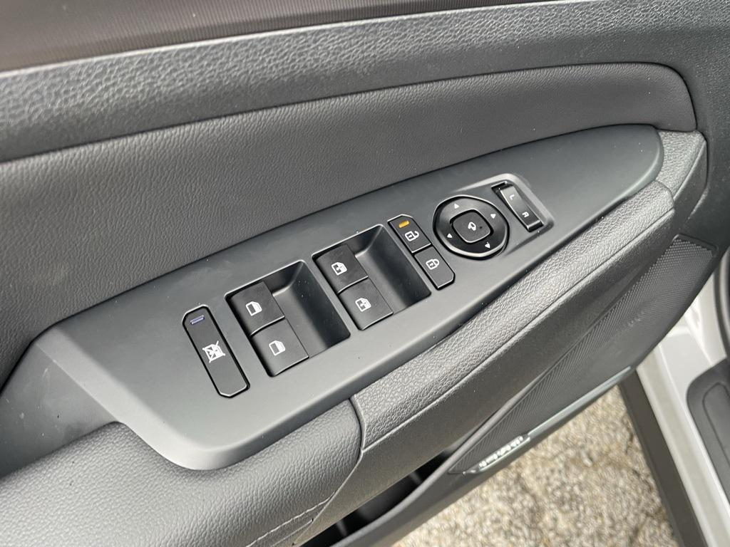 new 2026 Kia Sportage car, priced at $37,775