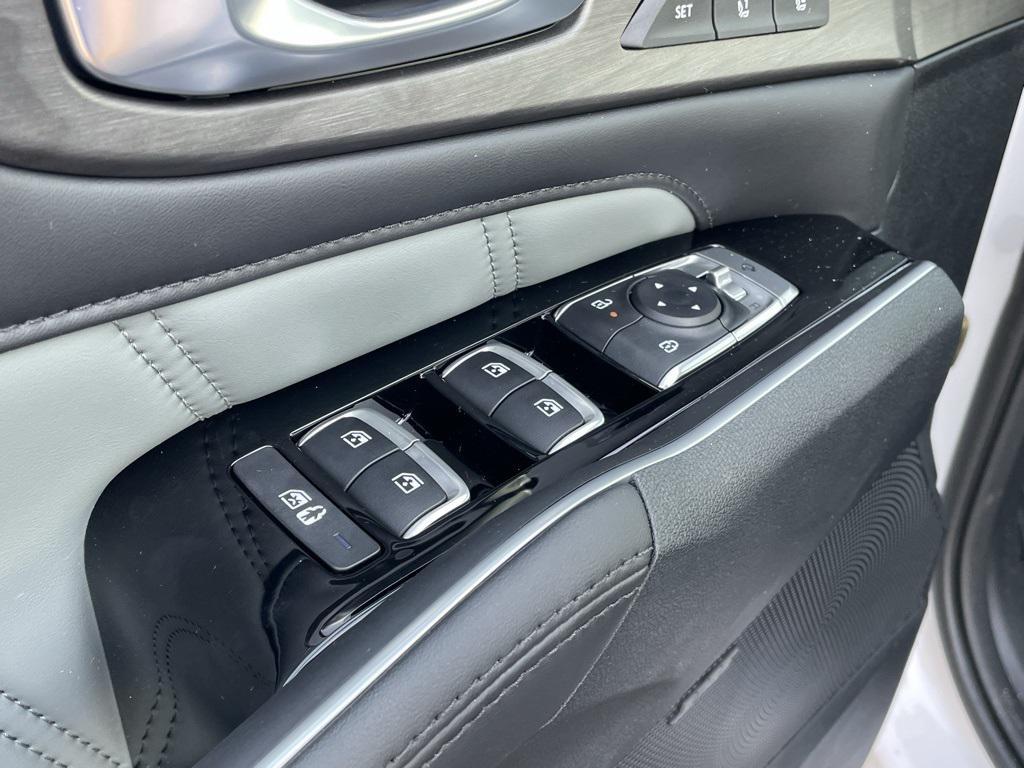 new 2025 Kia Sorento car, priced at $44,957