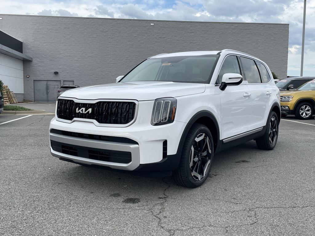 new 2025 Kia Telluride car, priced at $44,396