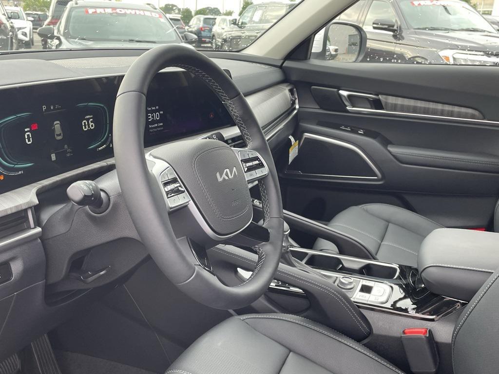 new 2025 Kia Telluride car, priced at $44,396