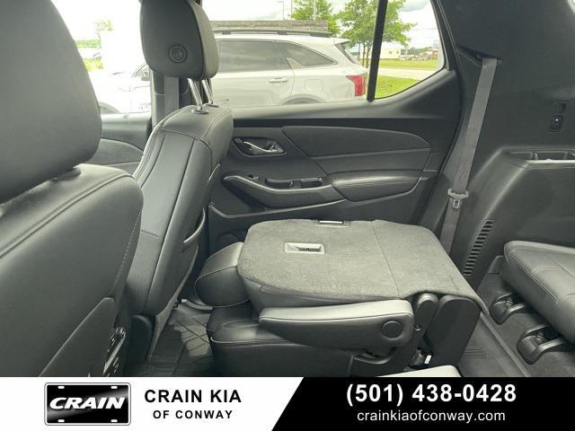 used 2023 Chevrolet Traverse car, priced at $35,394