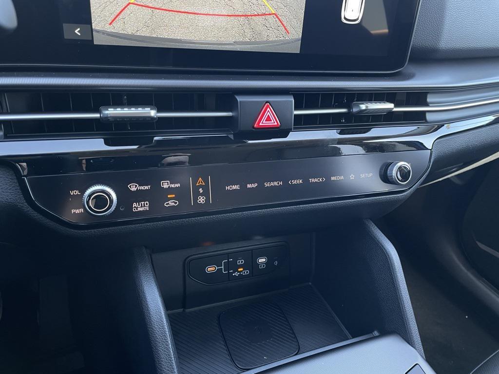 new 2026 Kia Sportage car, priced at $31,935