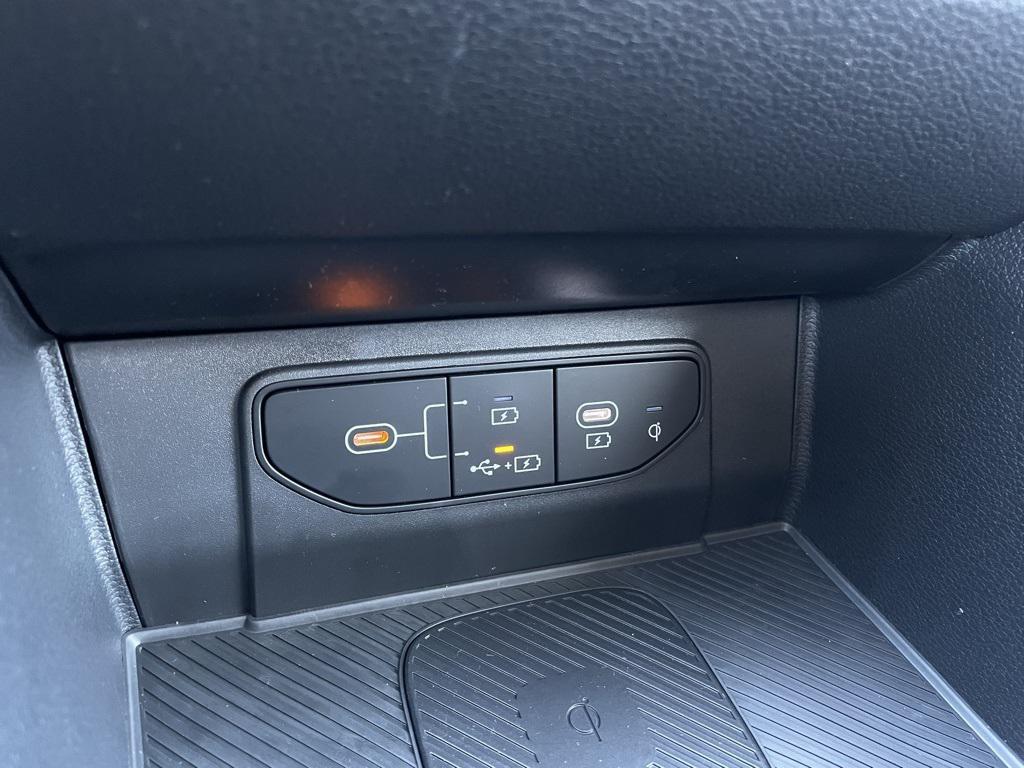 new 2026 Kia Sportage car, priced at $31,935