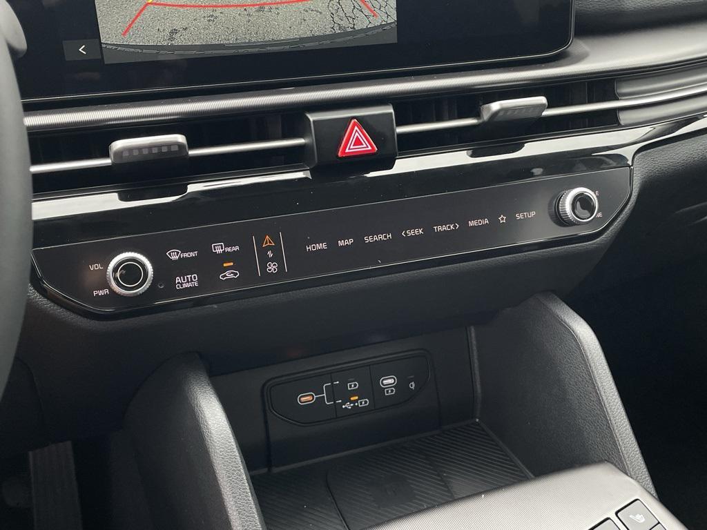 new 2026 Kia Sportage car, priced at $32,415