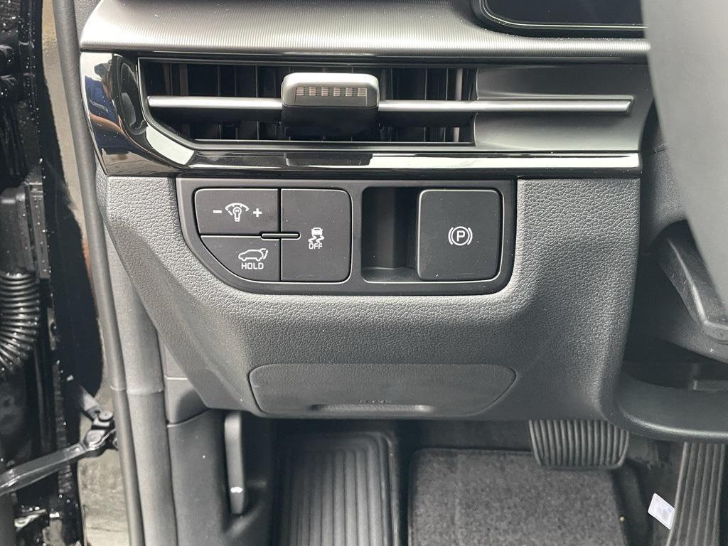 new 2026 Kia Sportage car, priced at $32,415