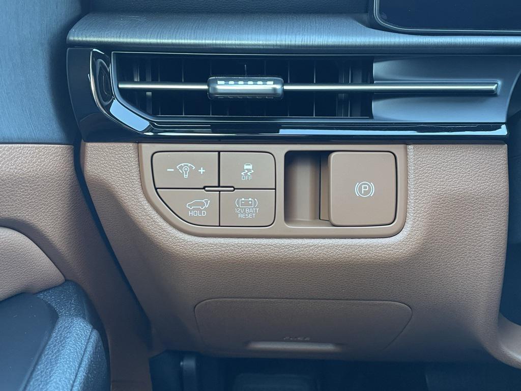 new 2026 Kia Sportage car, priced at $37,215