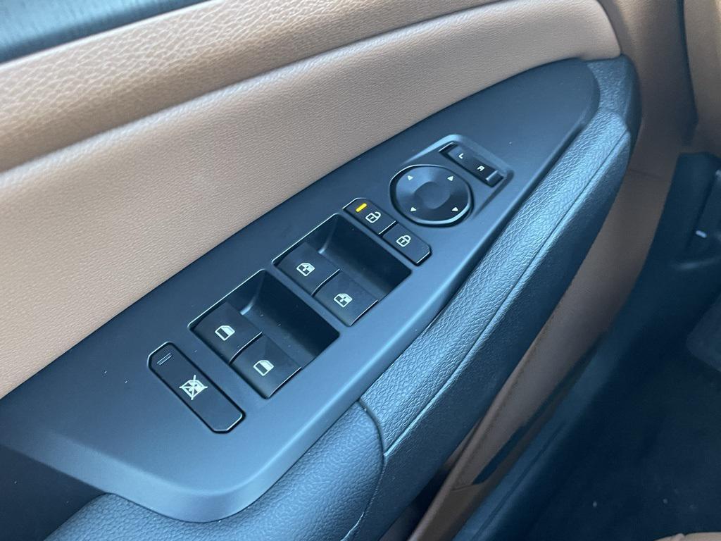 new 2026 Kia Sportage car, priced at $37,215