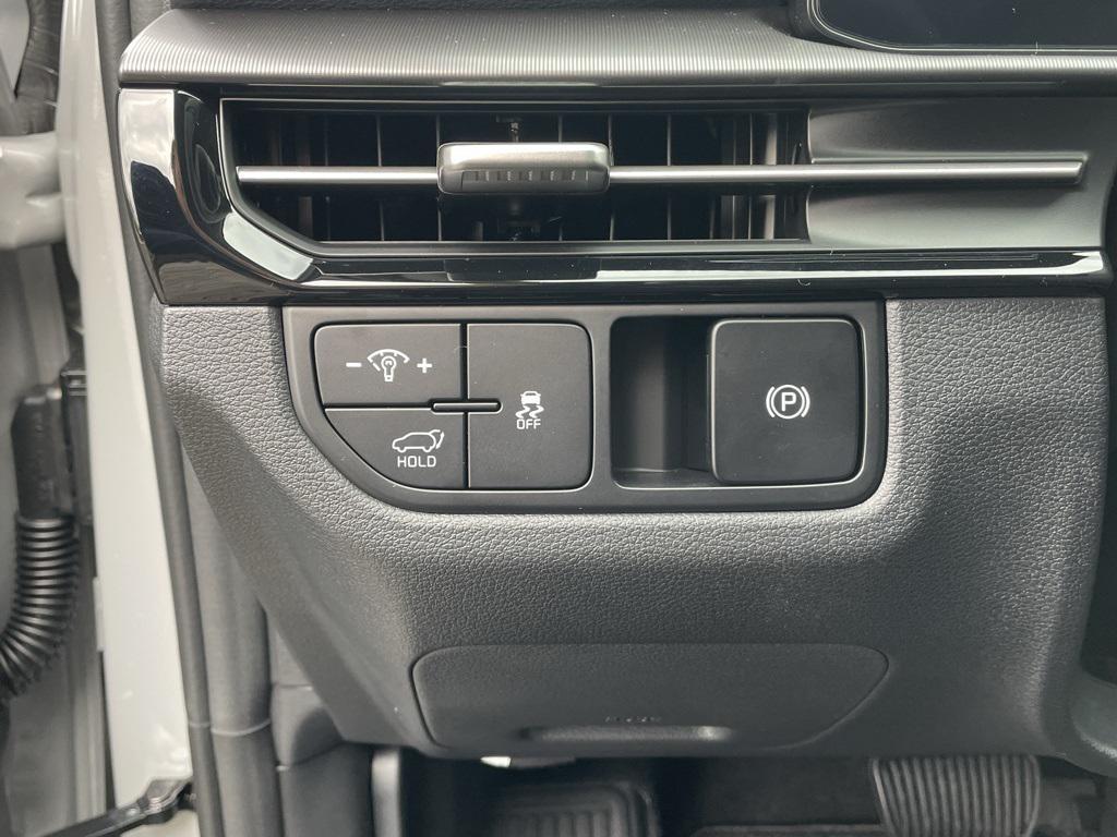 new 2026 Kia Sportage car, priced at $37,125