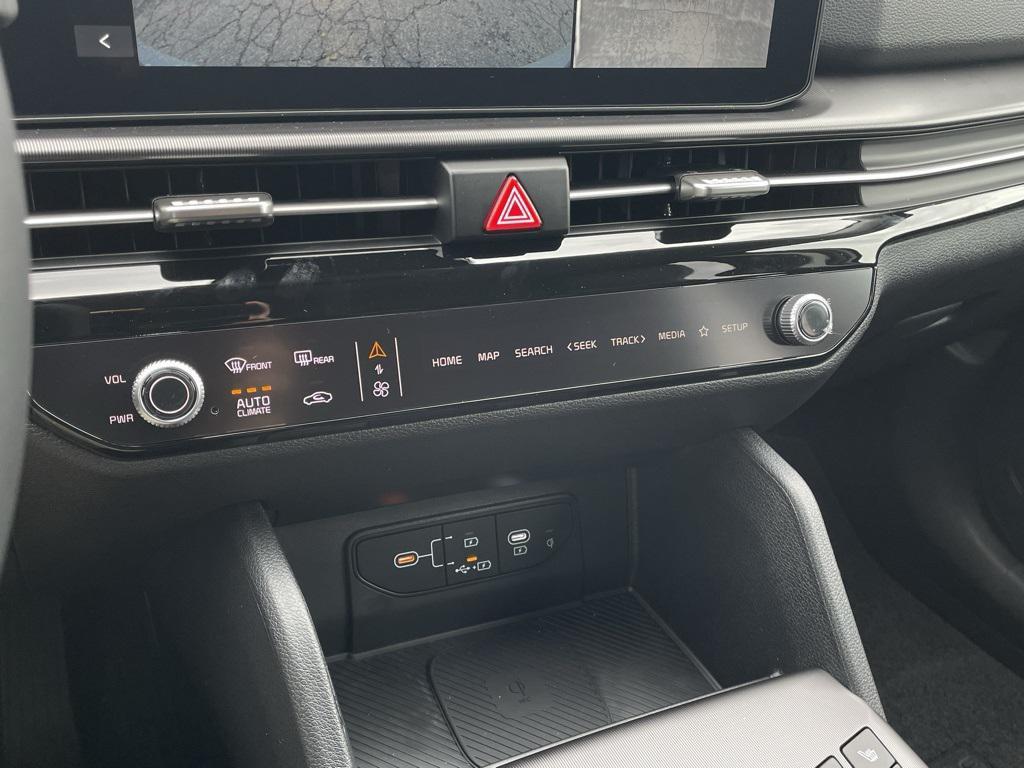 new 2026 Kia Sportage car, priced at $37,125