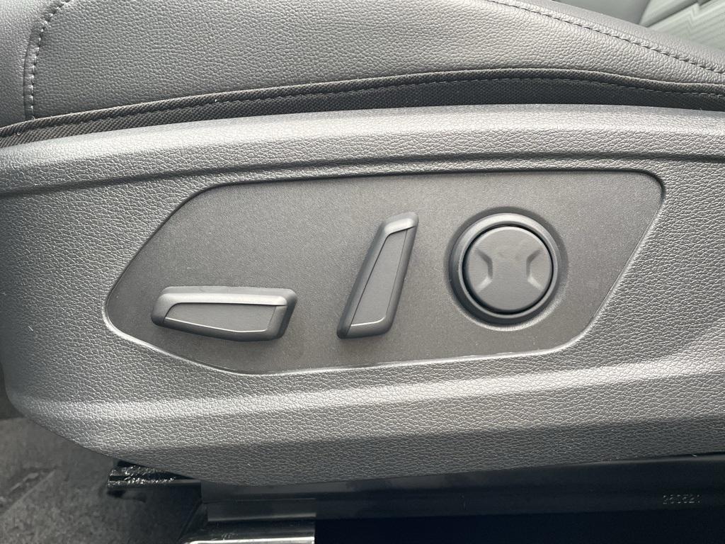 new 2026 Kia Sportage car, priced at $37,125