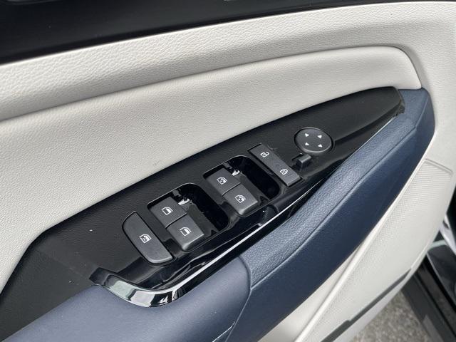 new 2025 Kia Sportage Hybrid car, priced at $33,694