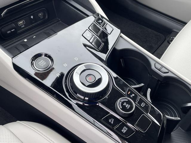 new 2025 Kia Sportage Hybrid car, priced at $33,694