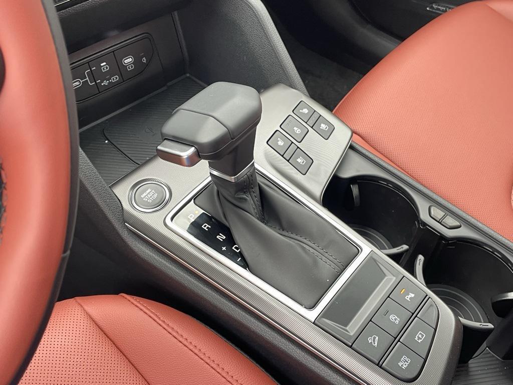 new 2026 Kia Sportage car, priced at $39,090