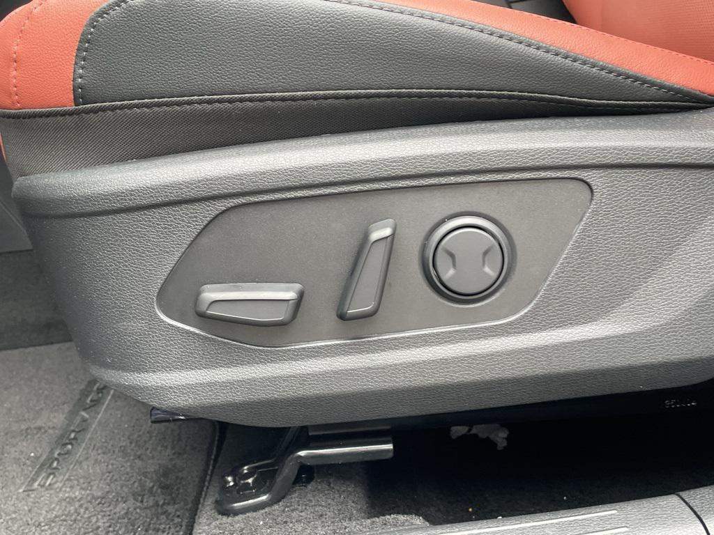 new 2026 Kia Sportage car, priced at $39,090