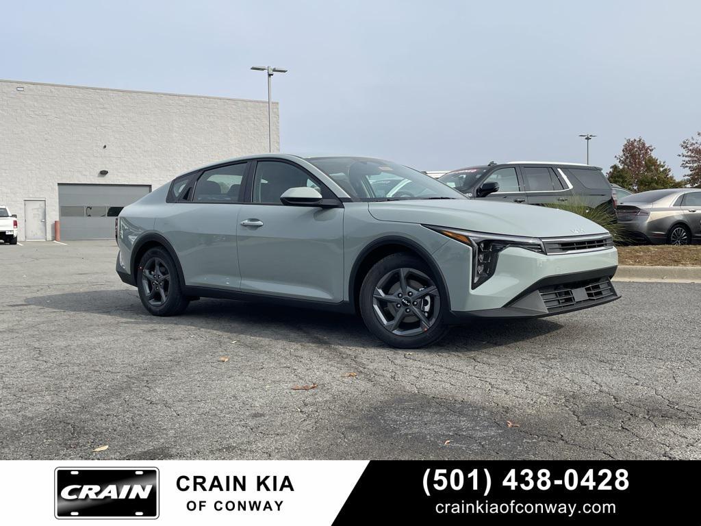 new 2025 Kia K4 car, priced at $23,199