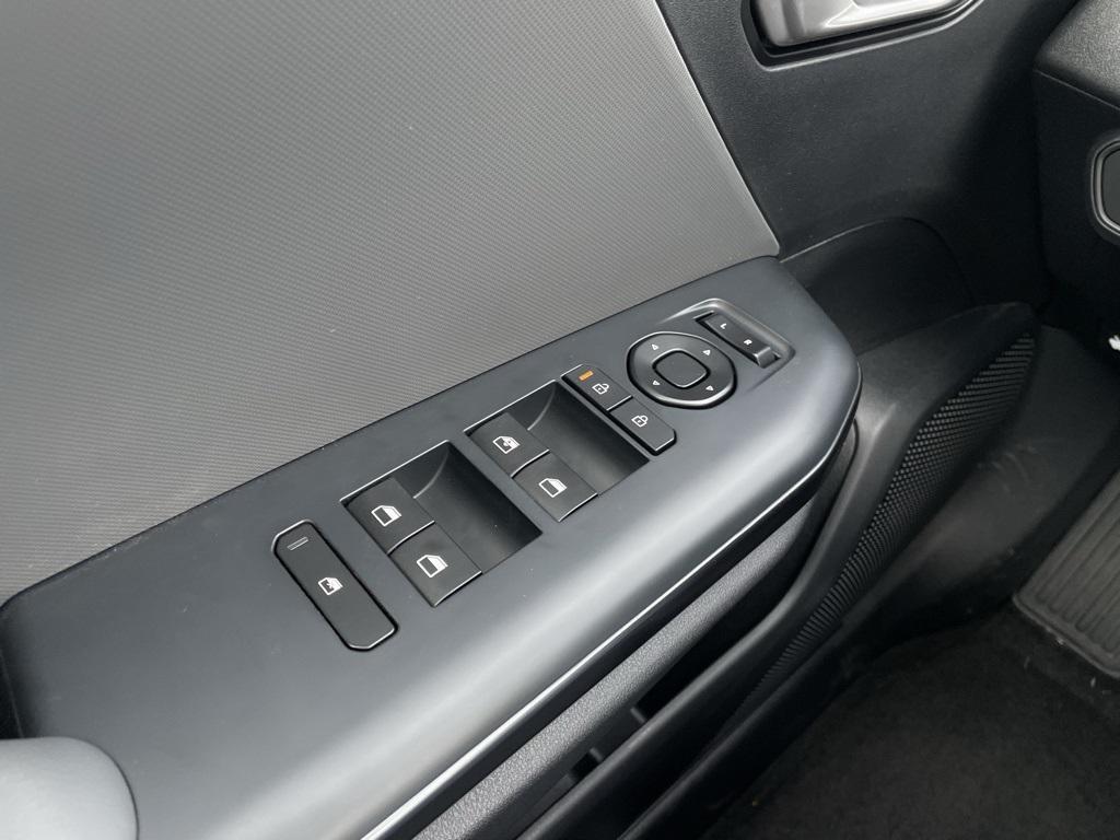 new 2025 Kia K4 car, priced at $23,199