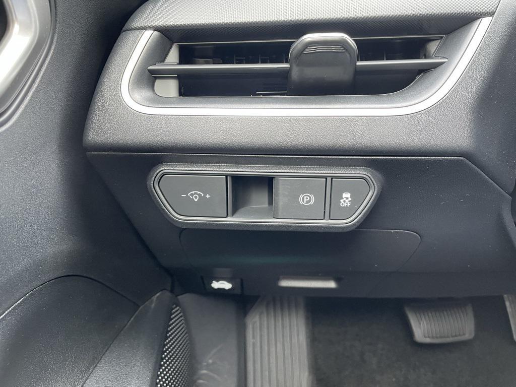 new 2025 Kia K4 car, priced at $23,199