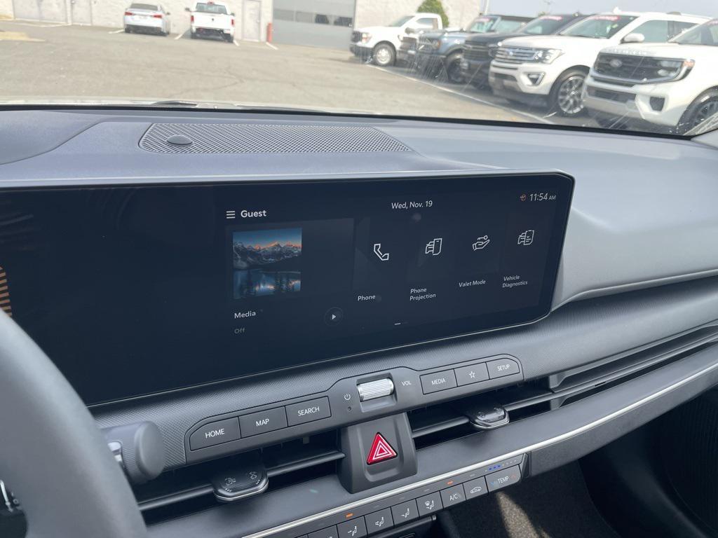 new 2025 Kia K4 car, priced at $23,199