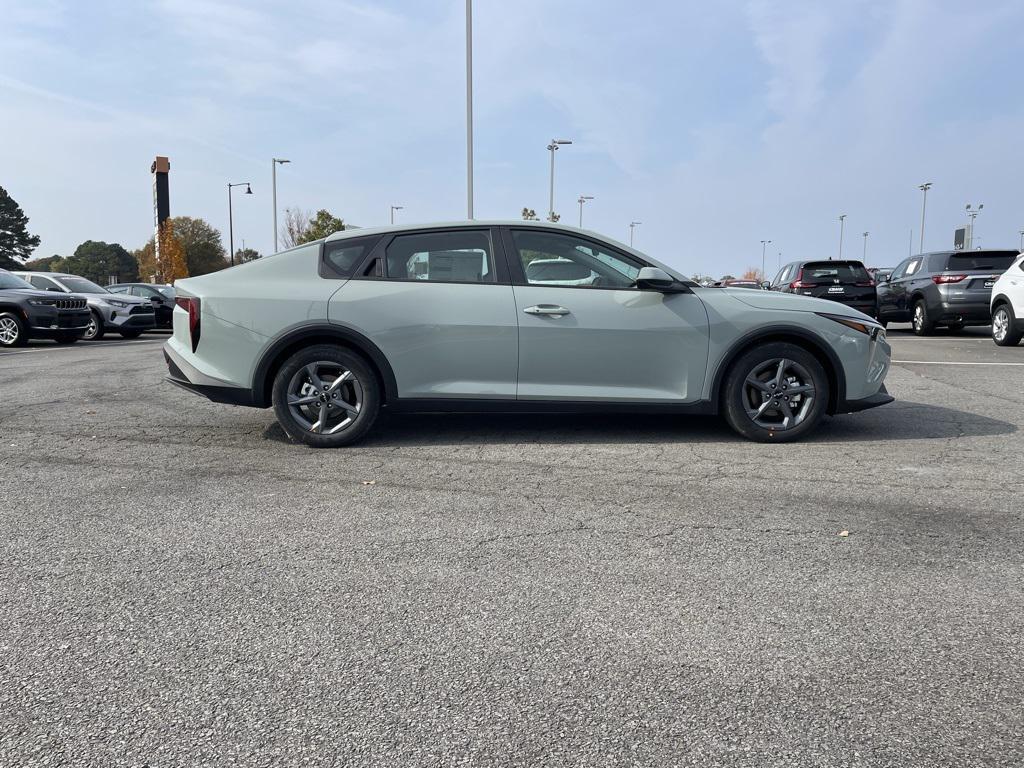 new 2025 Kia K4 car, priced at $23,199