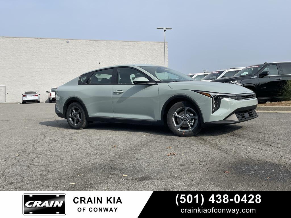 new 2025 Kia K4 car, priced at $23,199