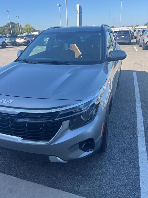 used 2024 Kia Seltos car, priced at $22,000