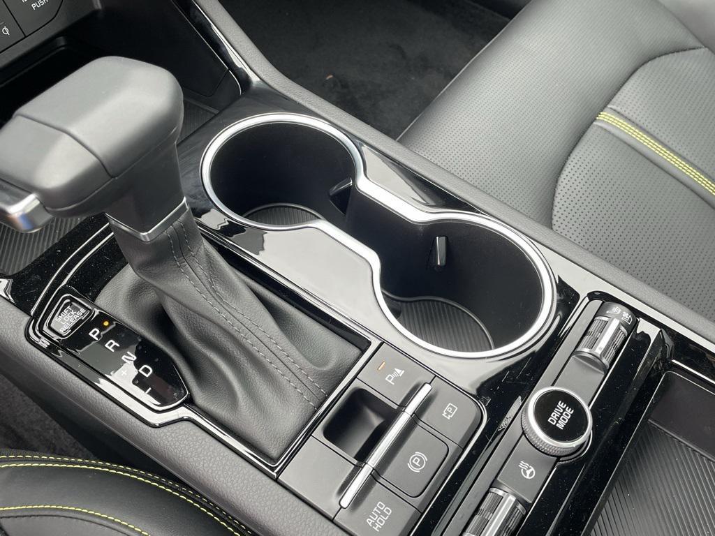 new 2026 Kia K5 car, priced at $38,735
