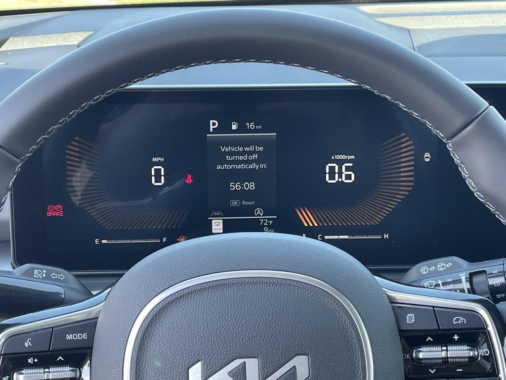 new 2025 Kia Sorento car, priced at $35,935
