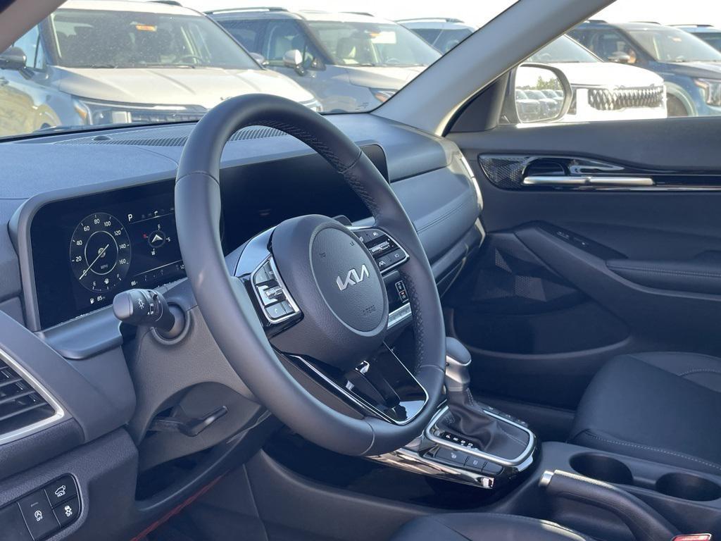 new 2026 Kia Seltos car, priced at $30,285