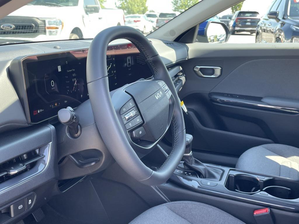 new 2025 Kia K4 car, priced at $23,469