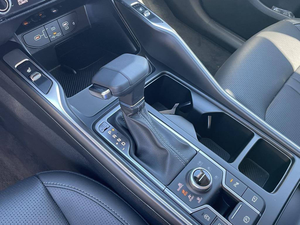 new 2026 Kia Sorento car, priced at $41,405