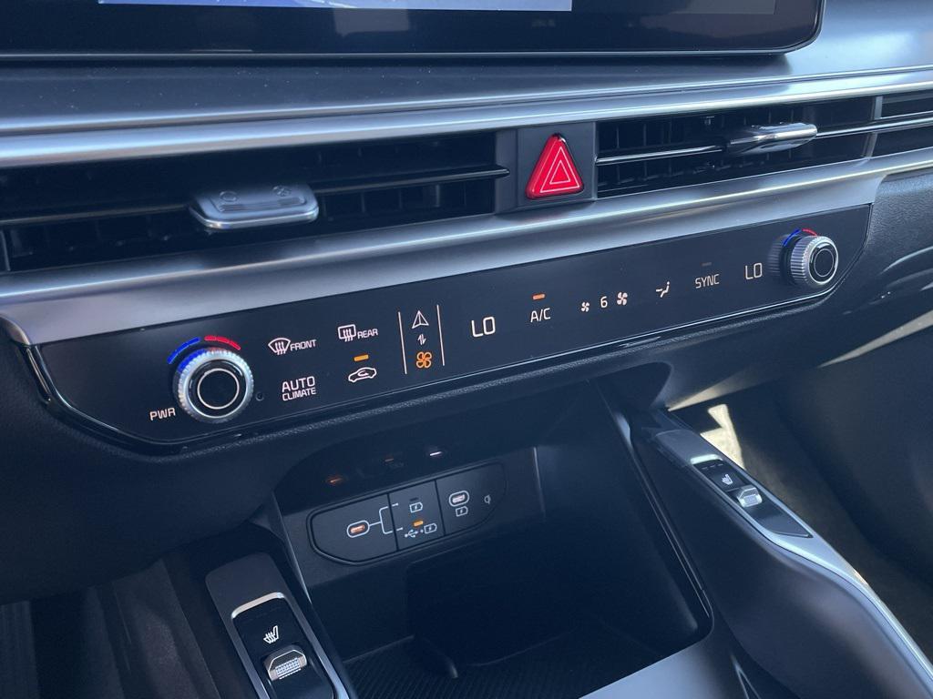 new 2026 Kia Sorento car, priced at $41,405