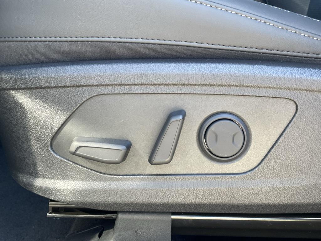 new 2026 Kia Sorento car, priced at $41,405