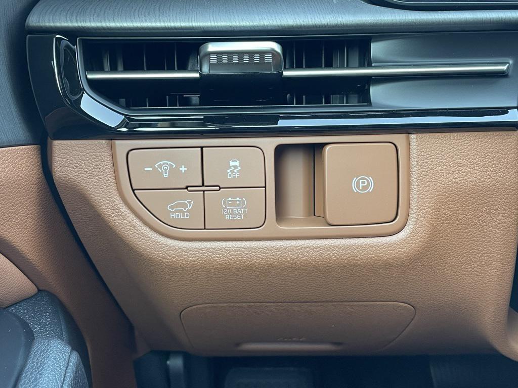 new 2026 Kia Sportage car, priced at $37,170