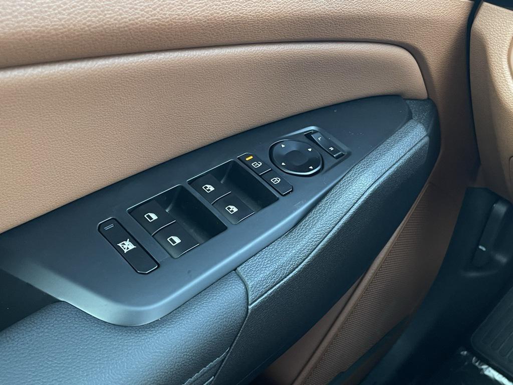 new 2026 Kia Sportage car, priced at $37,170