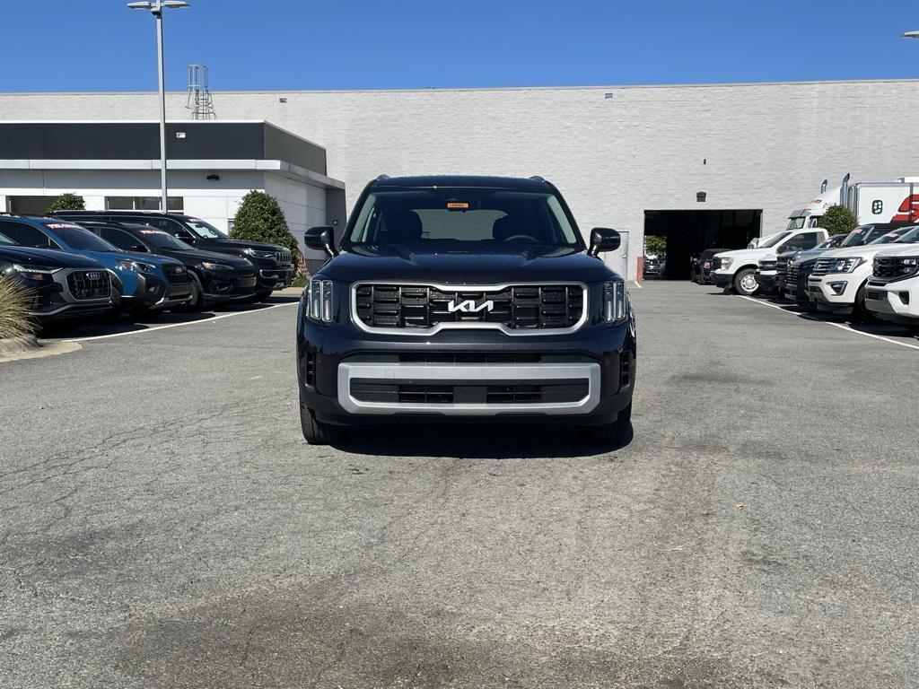 new 2025 Kia Telluride car, priced at $38,707