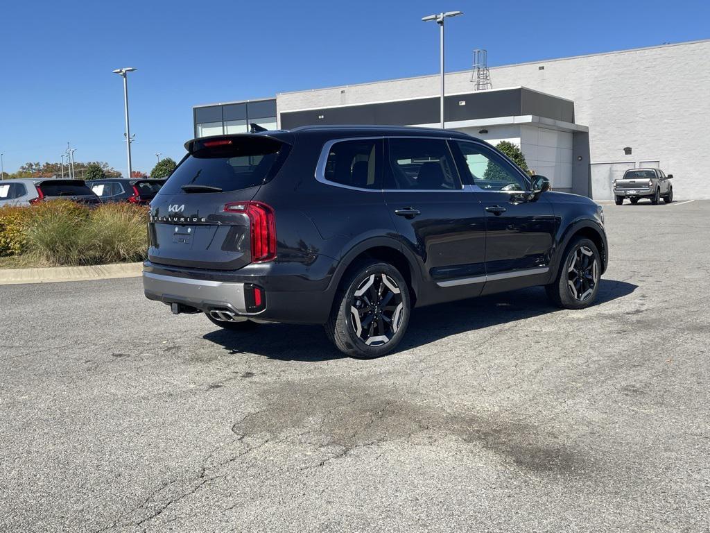 new 2025 Kia Telluride car, priced at $38,707