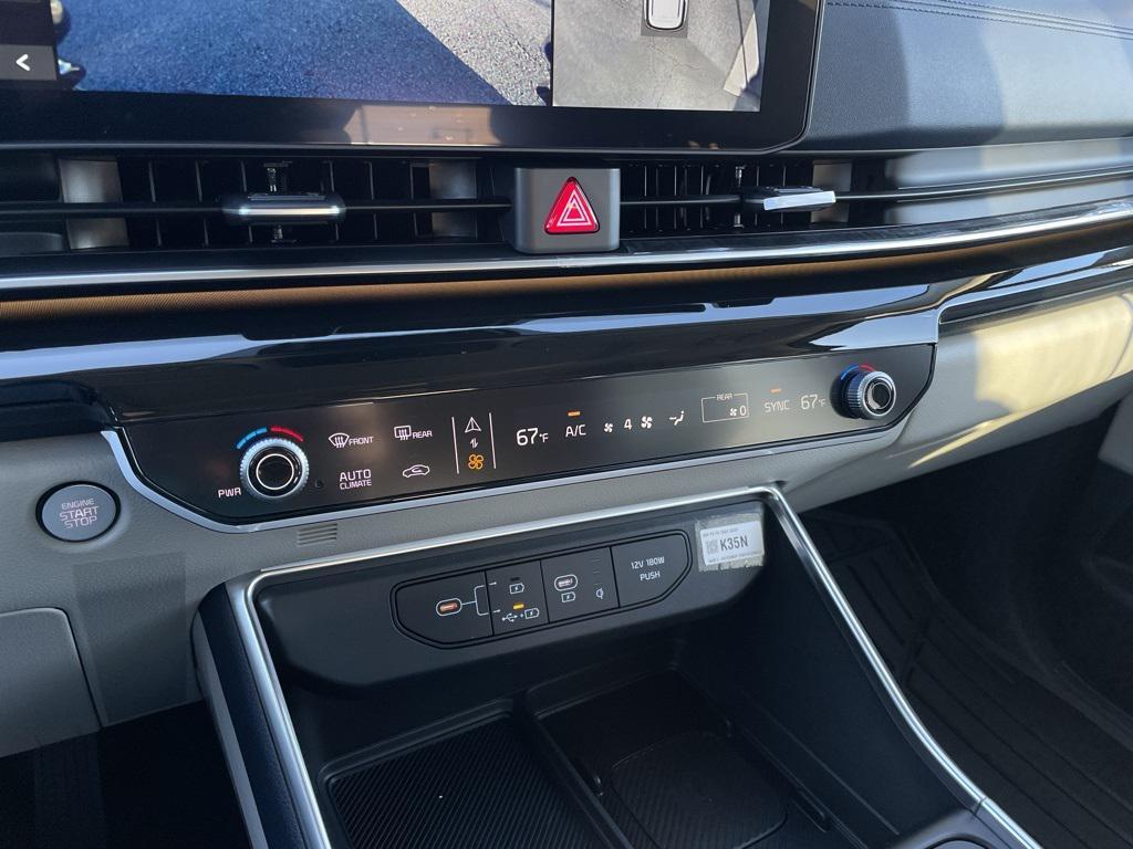 new 2026 Kia Carnival car, priced at $51,580