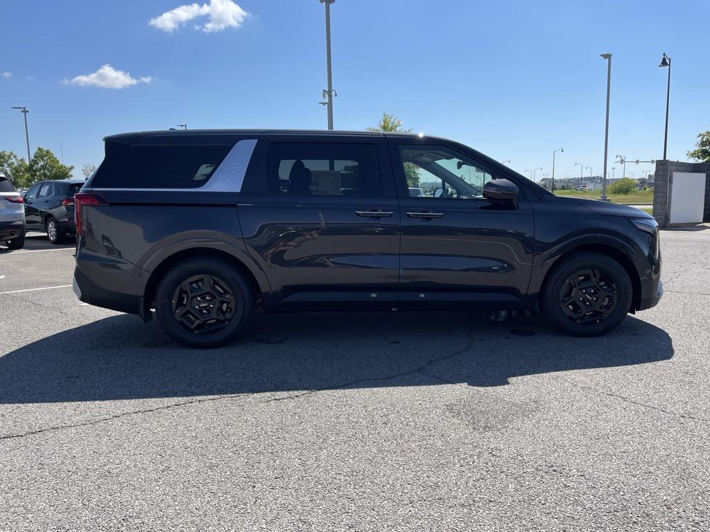 new 2026 Kia Carnival car, priced at $38,960